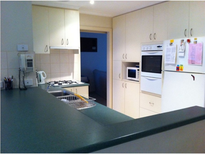 103 Army Road, Boronia VIC 3155