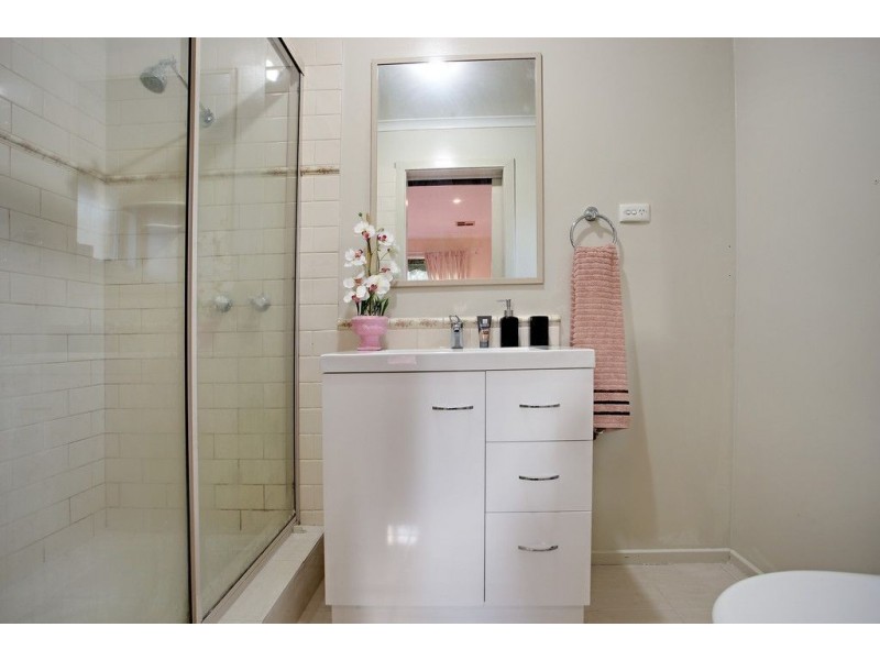 37 Blandford Crescent, Bayswater North VIC 3153