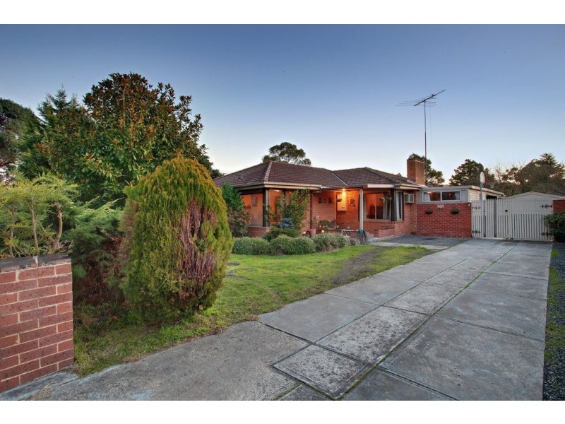 30 Ross Street, Ferntree Gully VIC 3156