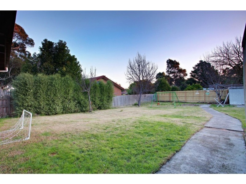 30 Ross Street, Ferntree Gully VIC 3156
