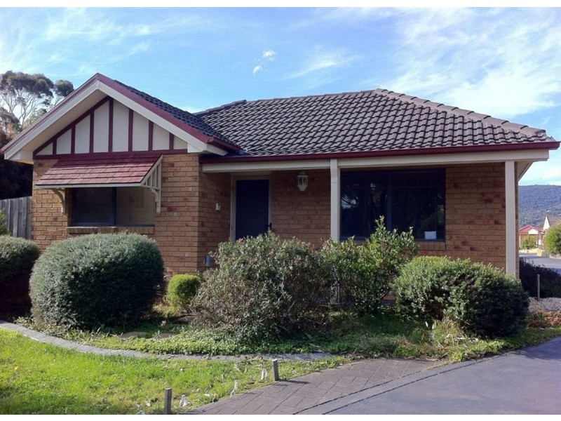 1/34 Wattletree Road, Ferntree Gully VIC 3156