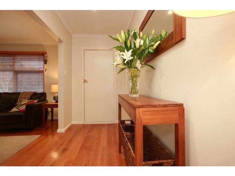 1/47 King Parade, Knoxfield VIC 3180