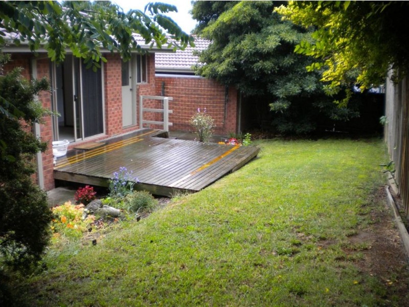 2/12 Owen Street, Boronia VIC 3155