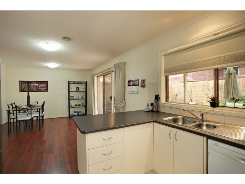 2/9 Casuarina Avenue, Boronia VIC 3155