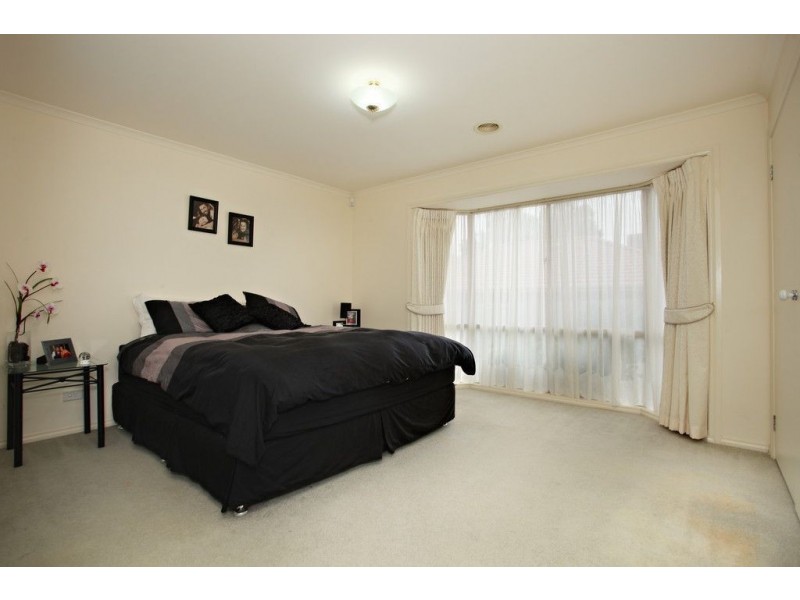 2/9 Casuarina Avenue, Boronia VIC 3155