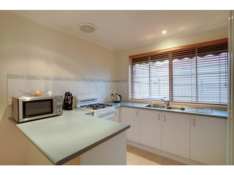 1 Cameron Close, Bayswater VIC 3153