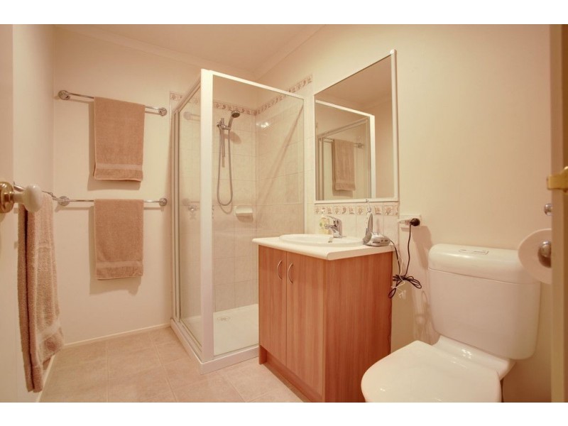 1 Cameron Close, Bayswater VIC 3153