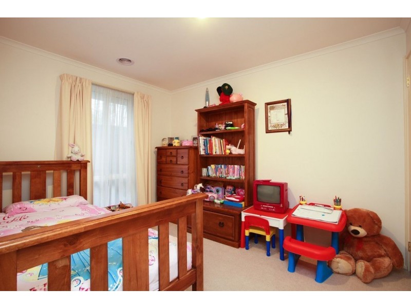 1 Cameron Close, Bayswater VIC 3153