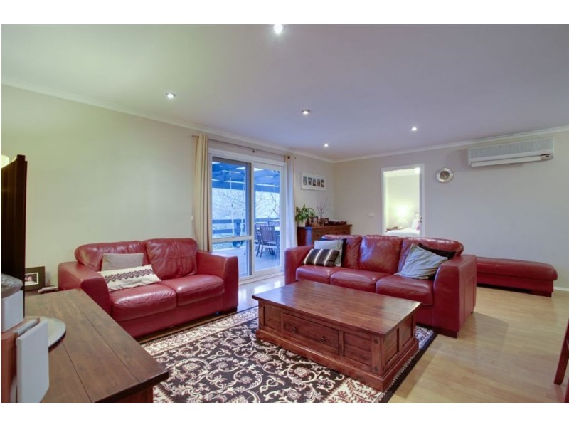 14 Forest View Lane, Upper Ferntree Gully VIC 3156
