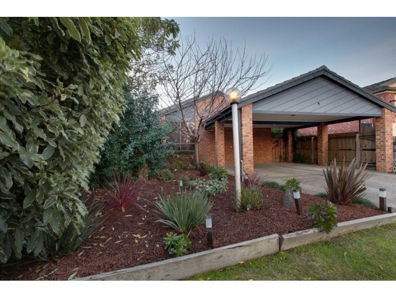 1 Norvel Road, Ferntree Gully VIC 3156