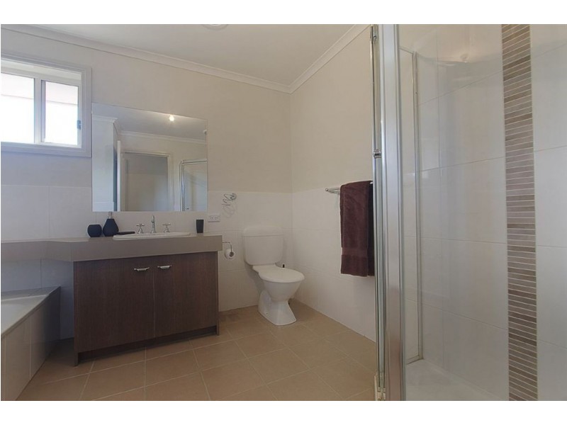 3/10 Graham Avenue, Kilsyth VIC 3137