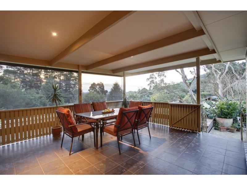 19 Olivebank Road, Ferntree Gully VIC 3156