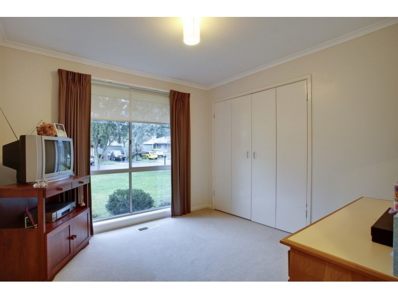 2 Strathmiglo Court, Bayswater North VIC 3153
