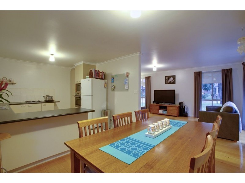 2 Strathmiglo Court, Bayswater North VIC 3153