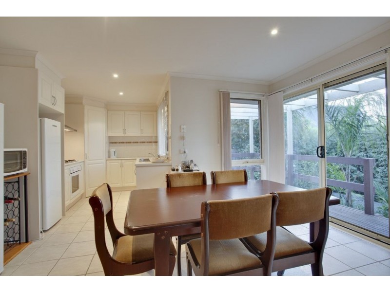 1/13 View Road, Bayswater VIC 3153