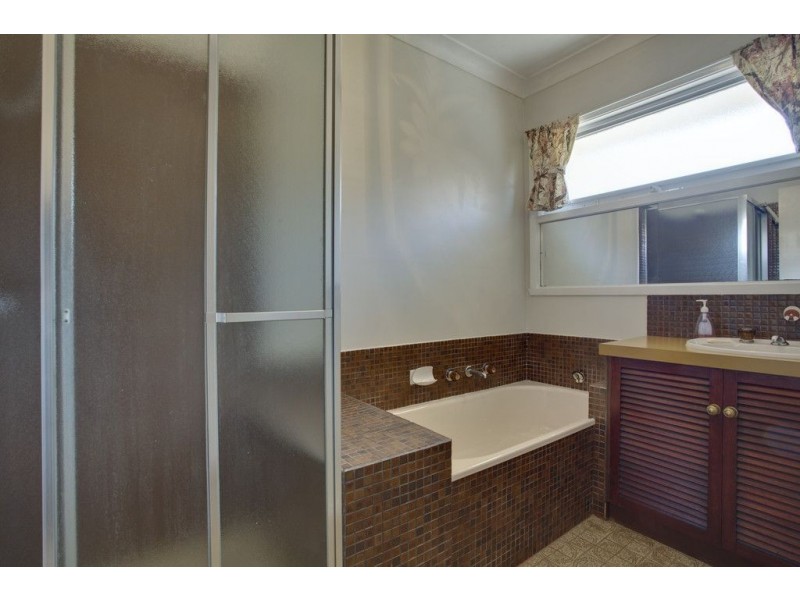 318 Colchester Road, Bayswater North VIC 3153