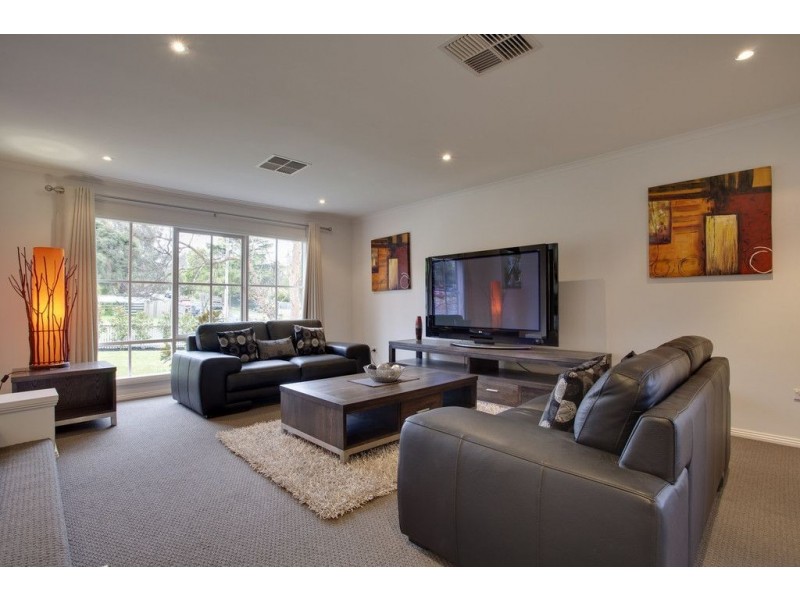 1 Jane Court, Boronia VIC 3155