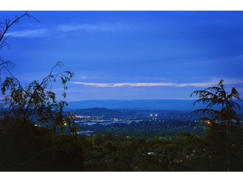 34 Bayview Crescent, The Basin VIC 3154