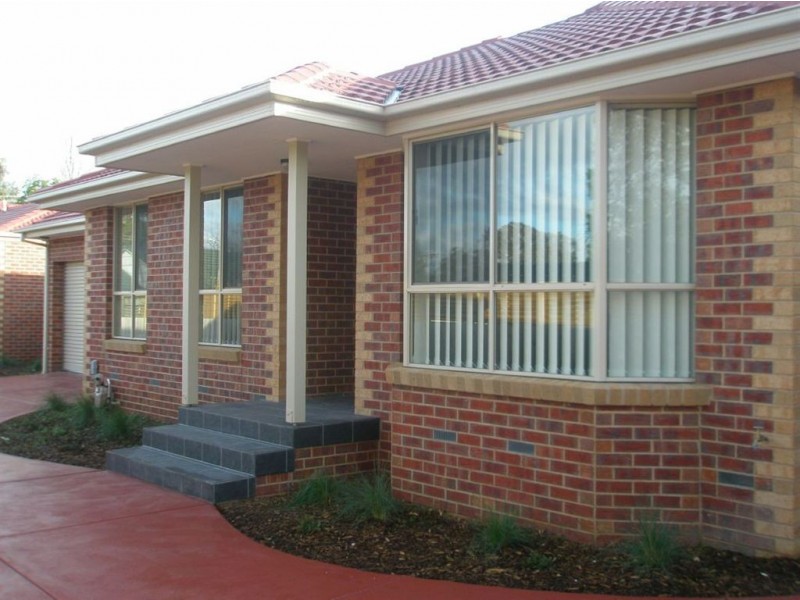 2/30 David Street, Knoxfield VIC 3180