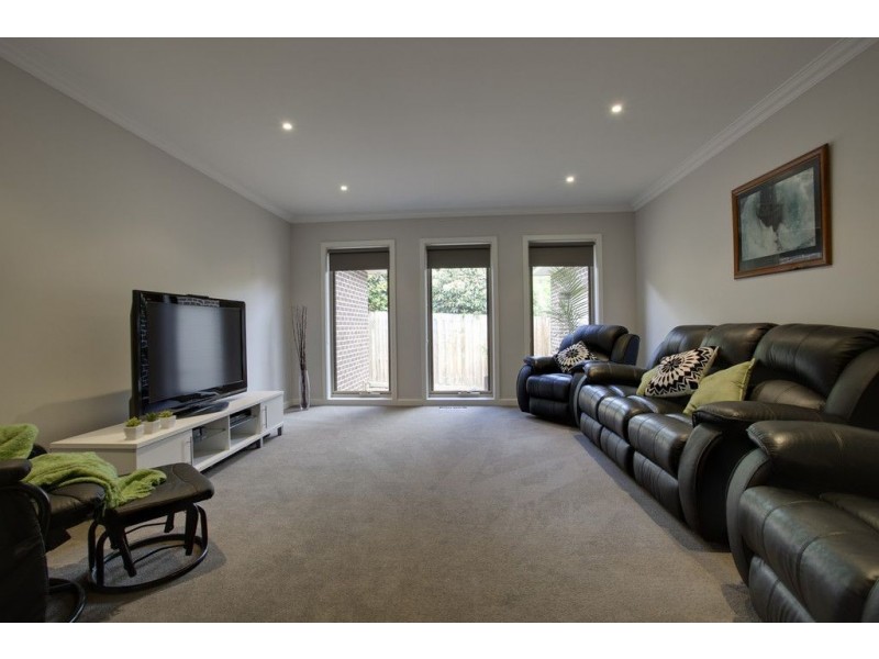 11 Glendale Court, Kilsyth VIC 3137