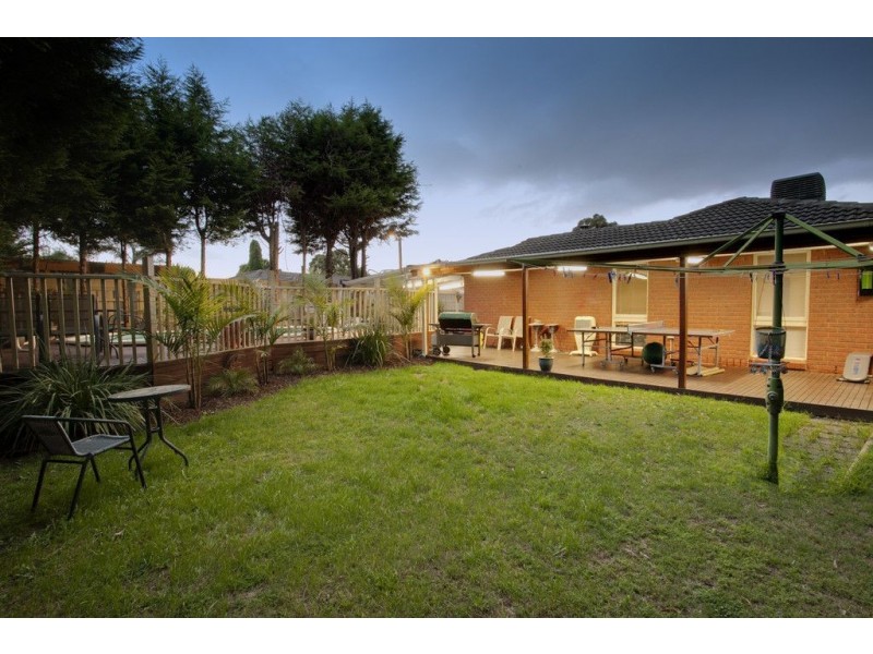 94 Rachelle Drive, Wantirna VIC 3152