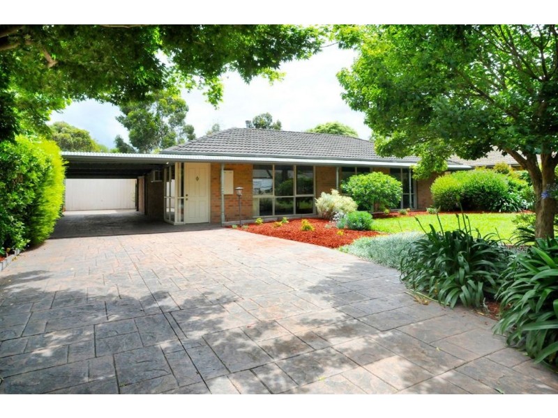 49 Watermoor Avenue, Kilsyth South VIC 3137