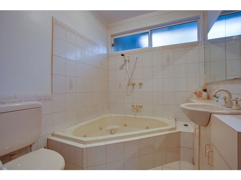 74 Arcadia Avenue, The Basin VIC 3154