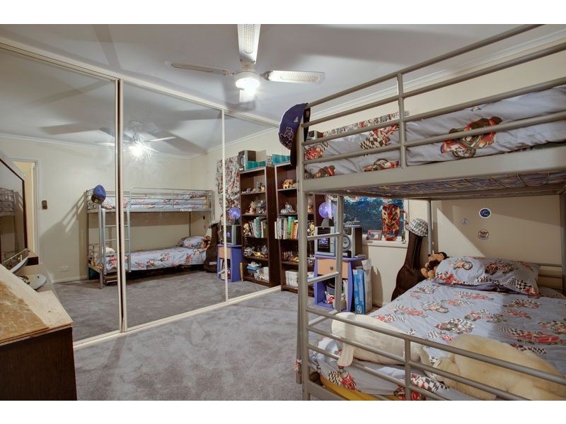 12 Weyburn Road, Boronia VIC 3155