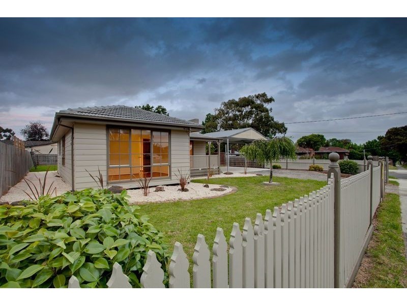 23 Holme Road, Ferntree Gully VIC 3156