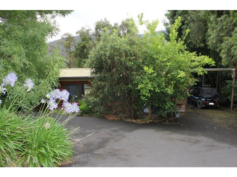 9 Forest View Lane, Upper Ferntree Gully VIC 3156