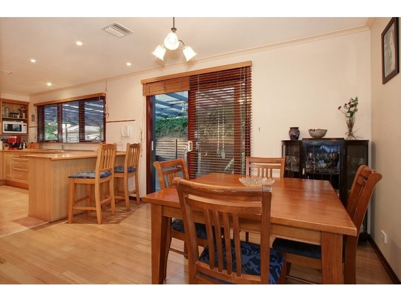 28 Aubrey Grove, Boronia VIC 3155
