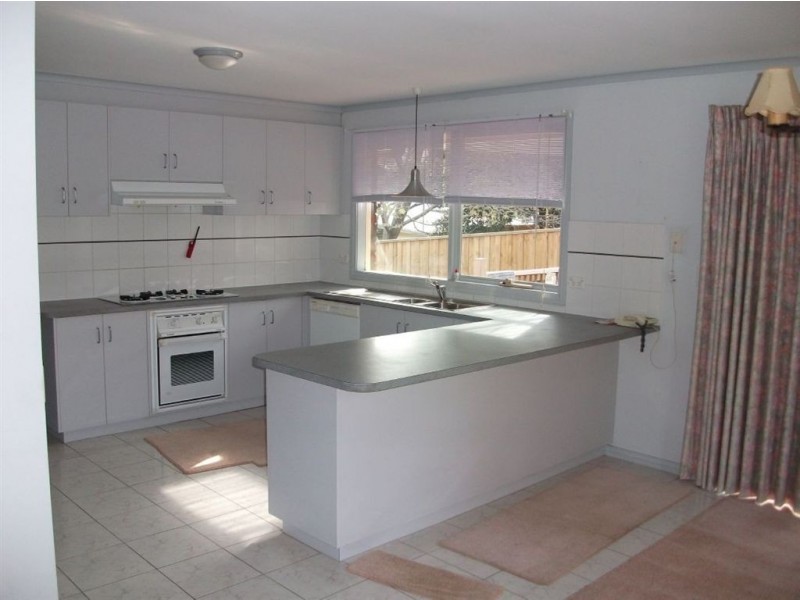 1A Clematis Avenue, Ferntree Gully VIC 3156