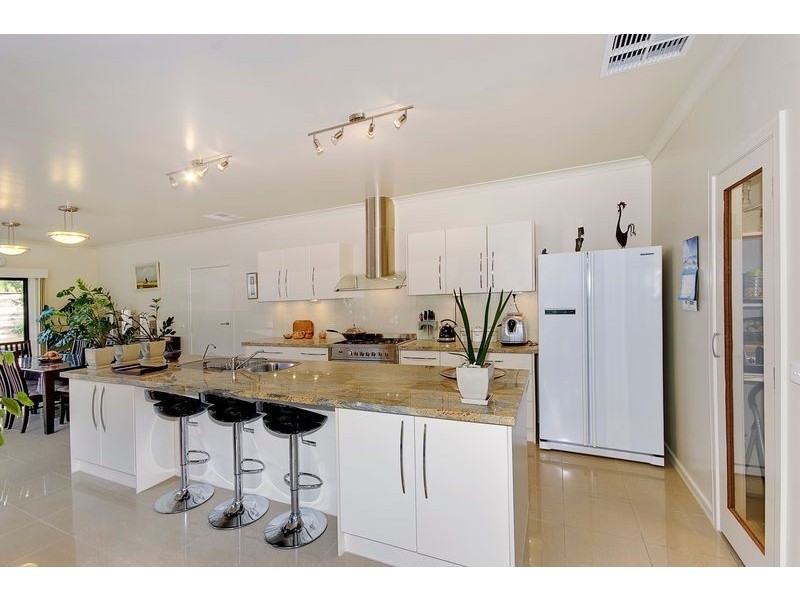 8B Elliott Street, Boronia VIC 3155