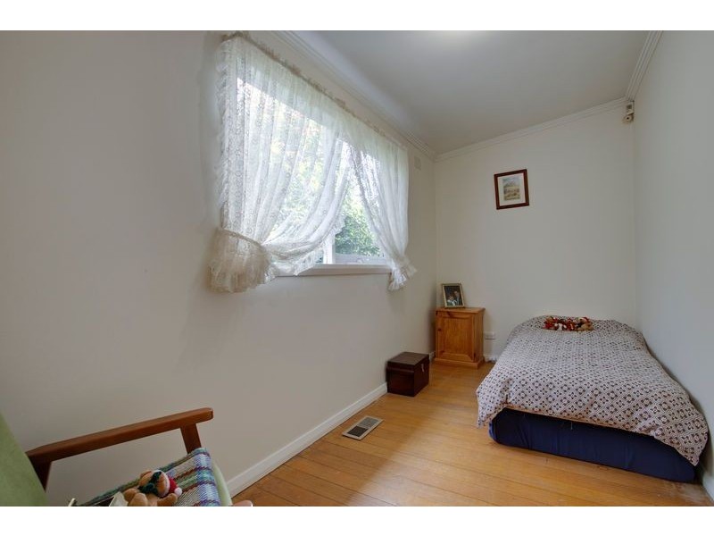 2 Dorian Avenue, Ferntree Gully VIC 3156