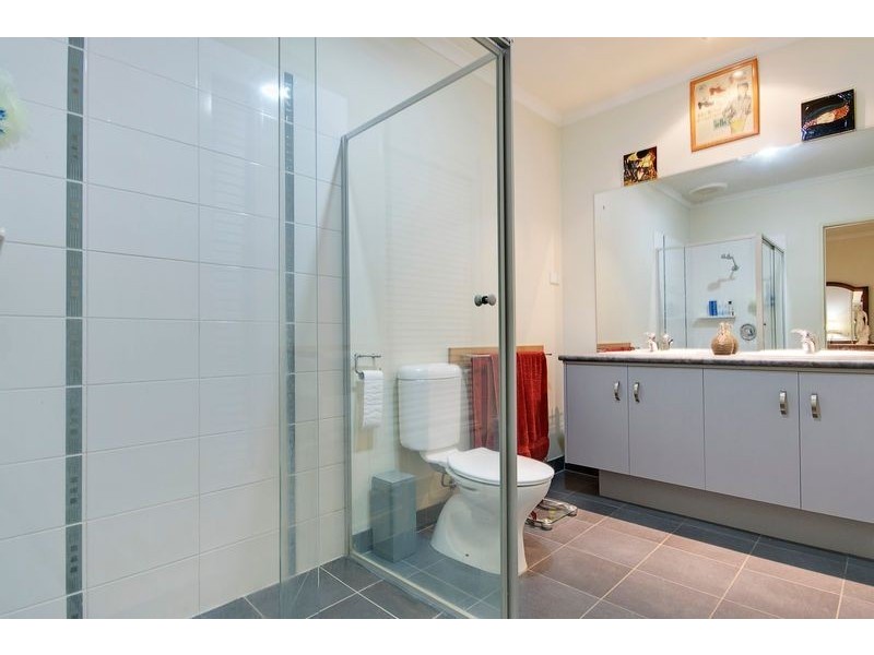 2A Talaskia Road, Upper Ferntree Gully VIC 3156