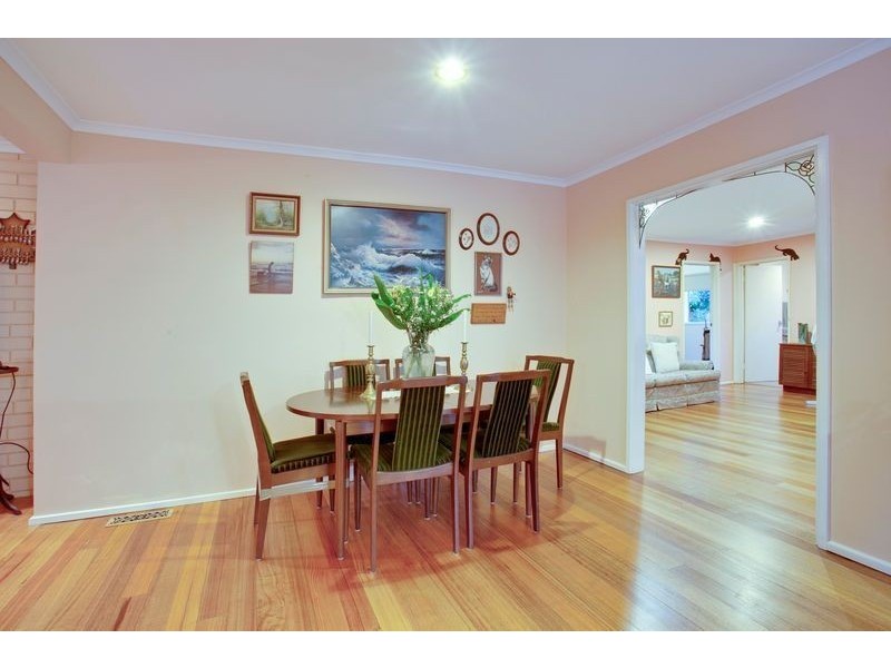29 Joan Avenue, Ferntree Gully VIC 3156