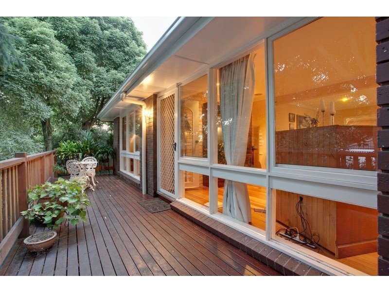 29 Joan Avenue, Ferntree Gully VIC 3156