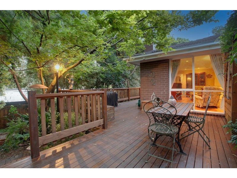 29 Joan Avenue, Ferntree Gully VIC 3156