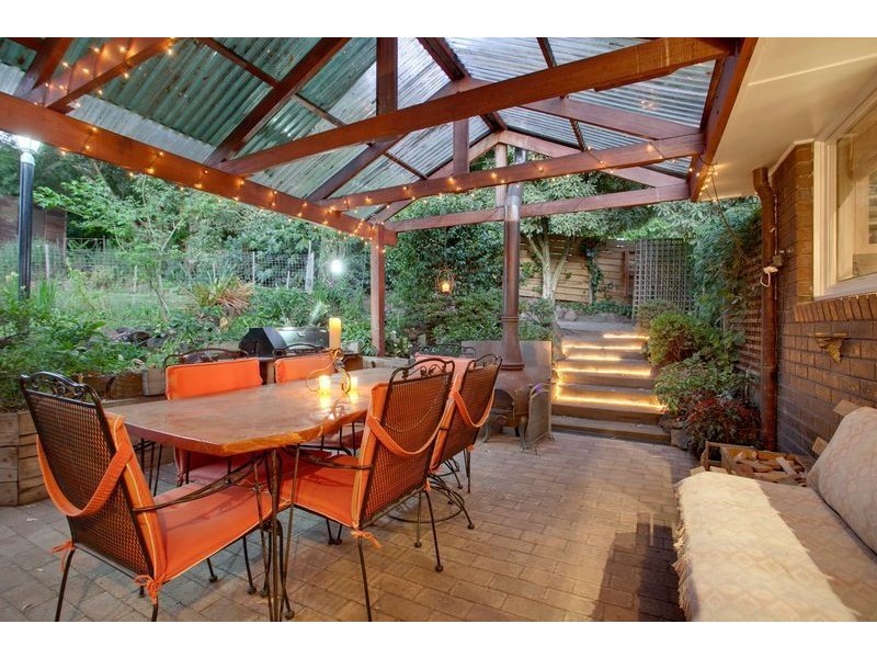 29 Joan Avenue, Ferntree Gully VIC 3156