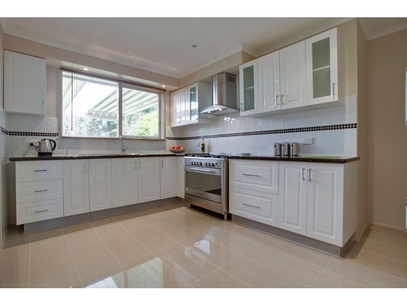 1 Paisley Avenue, Boronia VIC 3155