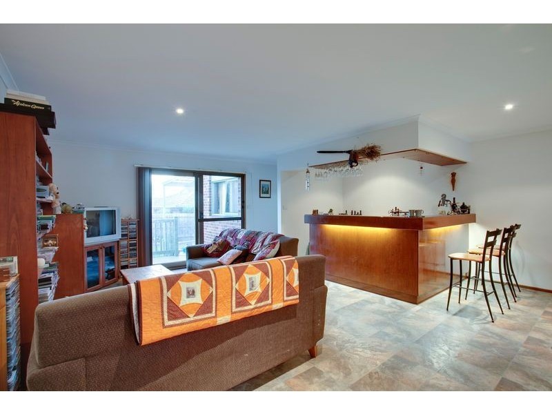 30 Michele Drive, Scoresby VIC 3179