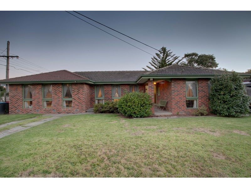 30 Michele Drive, Scoresby VIC 3179