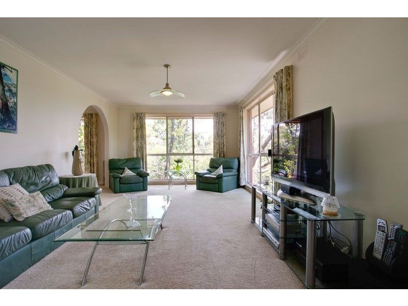 15 Wells Avenue, Boronia VIC 3155