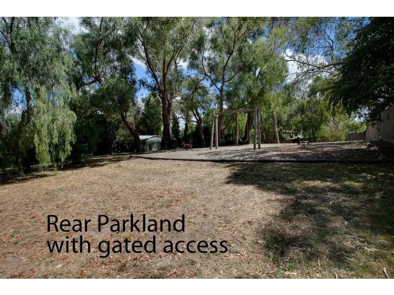 15 Wells Avenue, Boronia VIC 3155