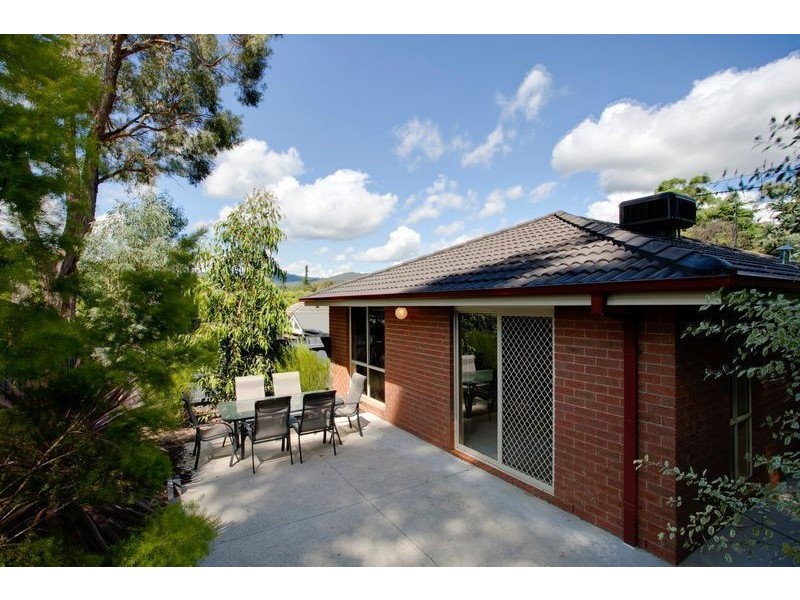 2/12 Pope Avenue, Boronia VIC 3155
