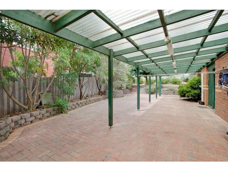 16 Finsbury Close, Rowville VIC 3178