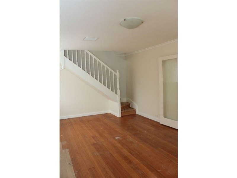 2 Vaughan Road, Ferntree Gully VIC 3156