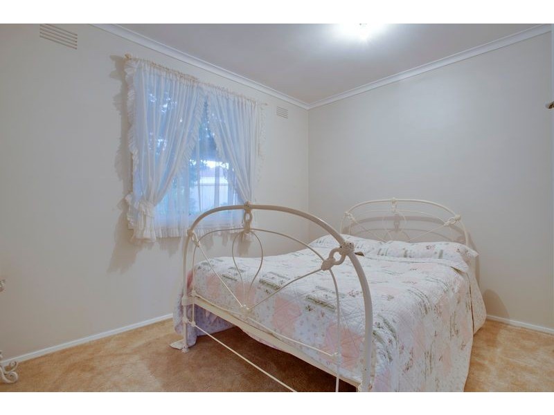 8 Janet Street, Boronia VIC 3155