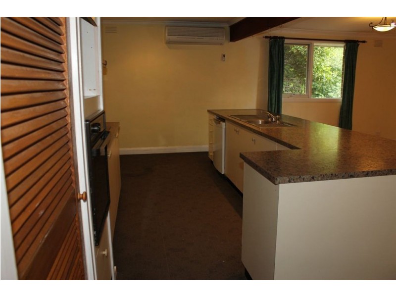 2 Dany Court, Ferntree Gully VIC 3156