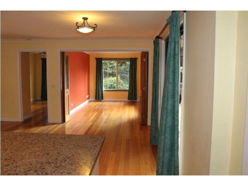 2 Dany Court, Ferntree Gully VIC 3156